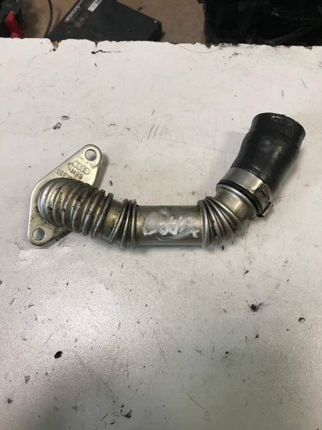 VW csoport Golf V 2,0 Zfsi BWA - EGR cső 06F 103 213 N
