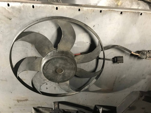 VW csoport Golf V_ Octavia II - hűtőventilátor 1K0 959 455 EA