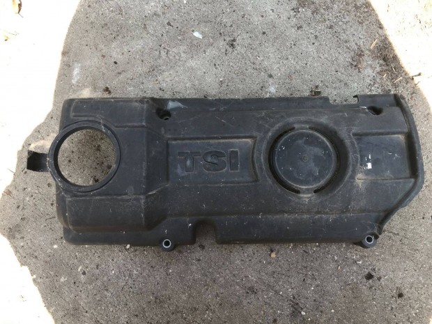 VW csoport Octavia II 1,4 TSI_ motorburkolat