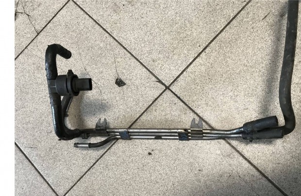 VW csoport Polo 9N 1,4 PD - üzemanyagcső