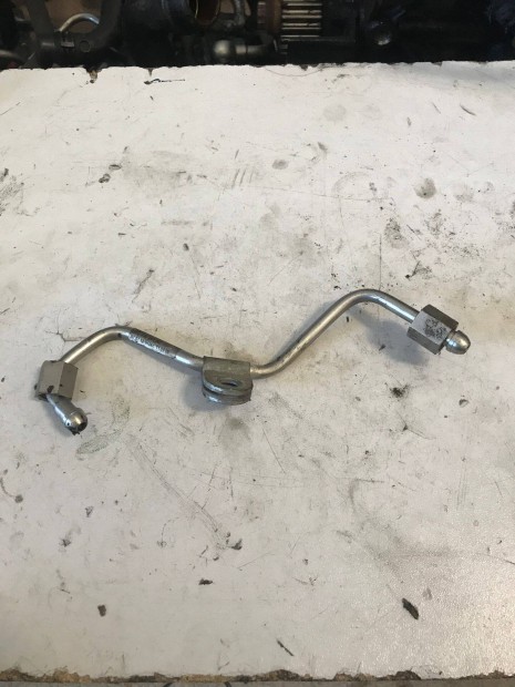 VW csoportgolf V 1,4 TSI üzemanyagcső 03C 130 241 AC