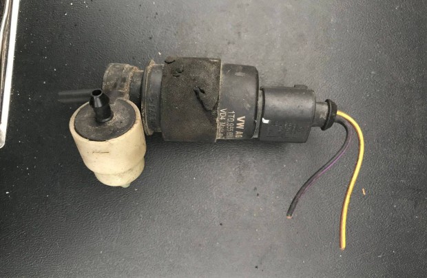 VW csoportleon 1M - ablakmosó szivattyú 1T0 955 651 A