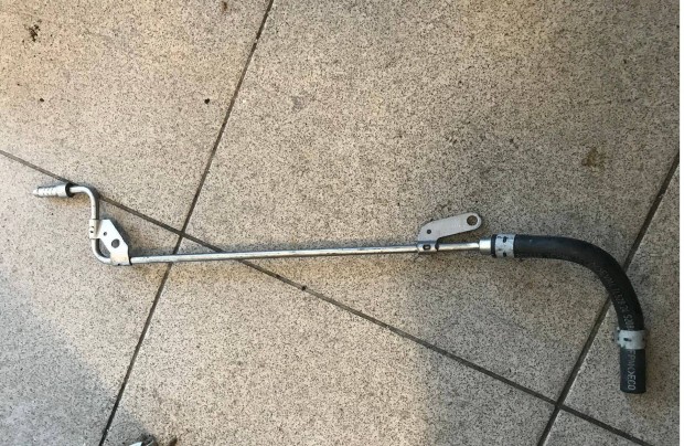 VW csoportoctavia II 1,8 TSI üzemanyagcső 06J 127 509 E