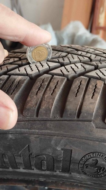 VW felni tligumival 165/70 R14