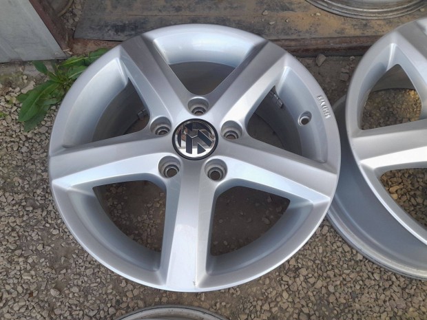 VW golf caddy t4 gyri alufelni 5x112 15"