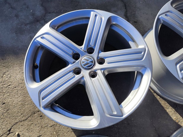VW golf touran caddy jetta R GTI cadiz gy�ri alufelni 5x112 18"