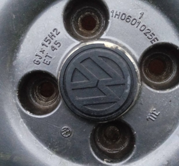 VW gyári alufelni 4x100
