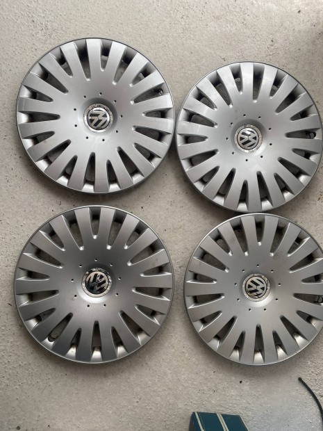 VW gyri dsztrcsa szett 16" R16 