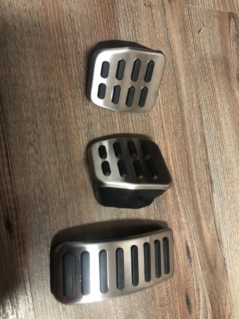 VW konszern ped�l szett + tapos�