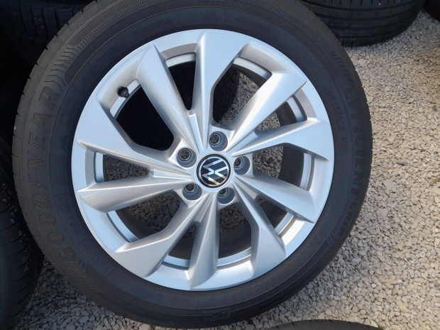 VW polo 2017- Skoda Fabia Seat Ibiza gyri alufelni 5x100 16"