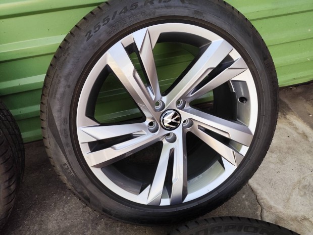 VW tiguan r-line allspace gyri alufelni 5x112 19"