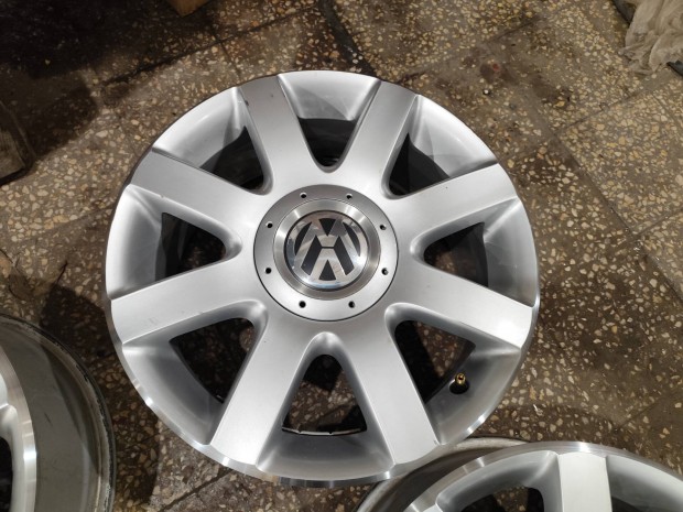 VW touran caddy golf Jetta gyri alufelni 5x112 16"