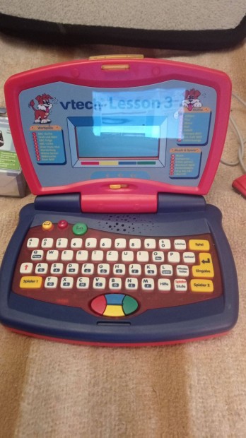 V-Tech - Oktat laptop piciknek