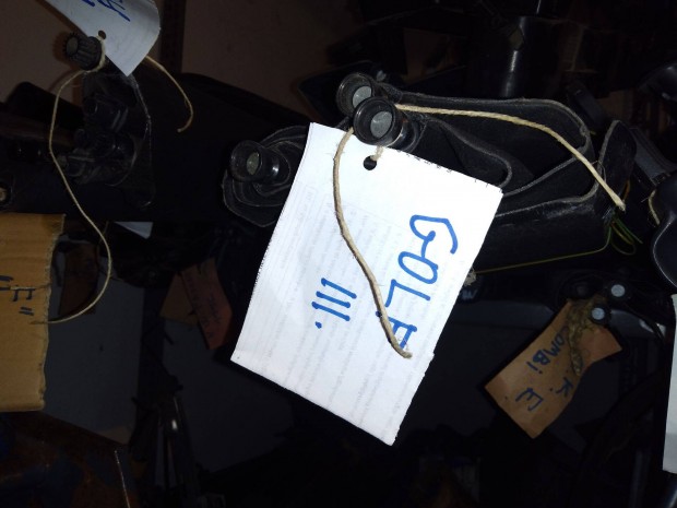 V.W.Golf3 Csomagtr Rol