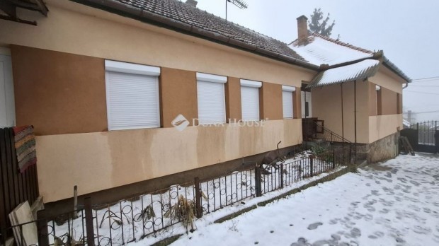 V�cegresi 116 nm-es h�z elad�