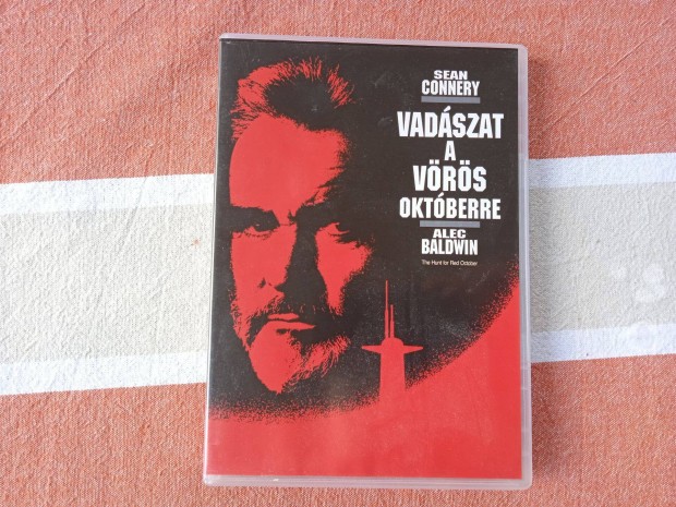 Vadszat a Vrs Oktberre - eredeti DVD