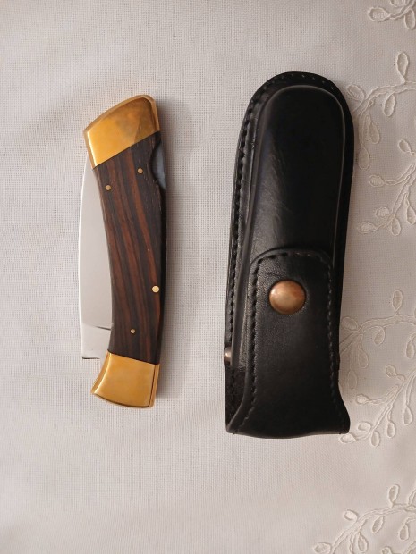 Vad�szk�s bicska