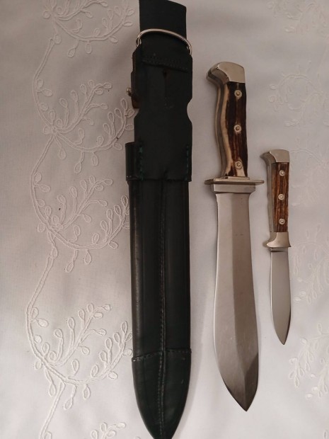 Vad�szk�s bicska