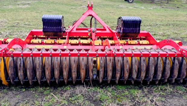 Vaderstad Carrier X t�rcsa elad�