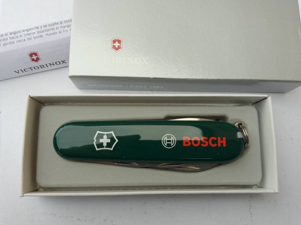 Vadij Bosch Victorinox bicska