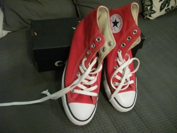 Vadij eredeti piros 40-es Converse Chuck Taylor unisex cip