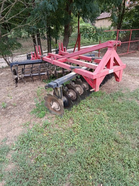 Vadkerti v tárcsa 2.5m MTZ traktor zetor 