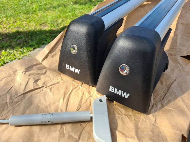 Vadonat új Bmw X6 E71 Gyári tetőcsomagtartó eladó.