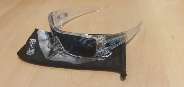 Vadonat j Oakley Batwolf Irridium Ice Crystal napszemveg frfi unisz