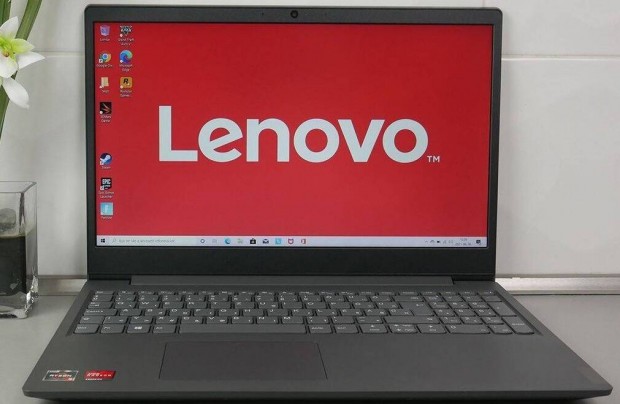 Vadonatj 15" Lenovo laptop, 2 TB SSD, gyors AMD CPU, WIN 11, 2v gari