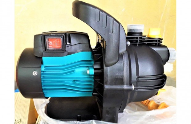 Vadonatúj 800 Watt kerti öntöző szivattyú, 3600 liter / óra, 40 m , Új