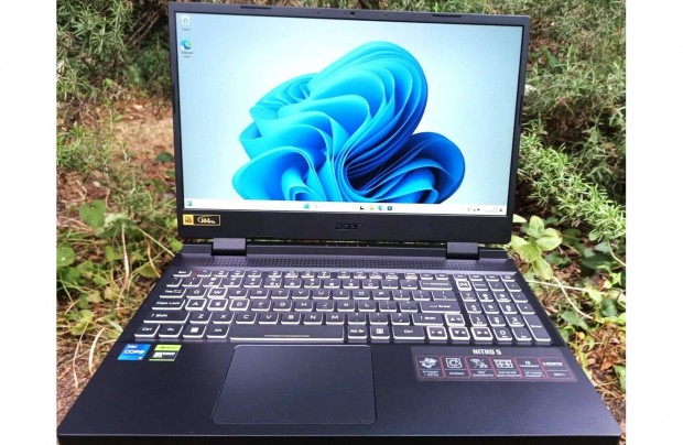 Vadonatúj Acer Nitro gamer laptop, Core i7, 2 TB SSD, WIN11, 2 év gari