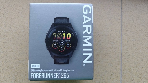 Vadonatj Garmin fekete Forerunner 265 sportra