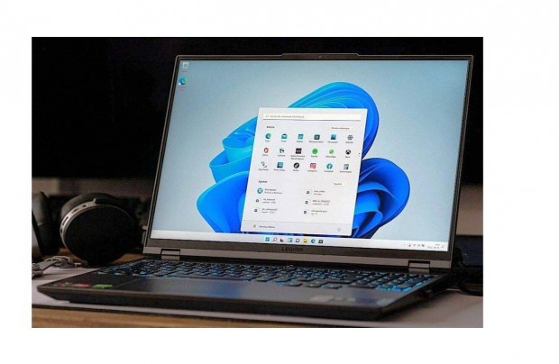 Vadonatúj Legion Pro 5 gamer laptop, 2 TB SSD, 32GB RAM, 3év garancia