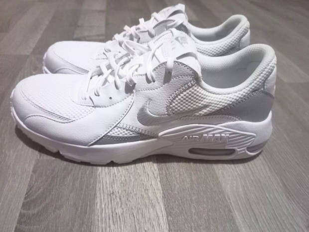 Vadonatj Nike Air Max Excee edzcip 42.5 mret