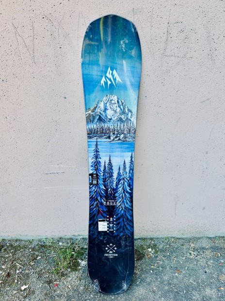 Vadonatj, bontatlan Jones Frontier snowboard deszka