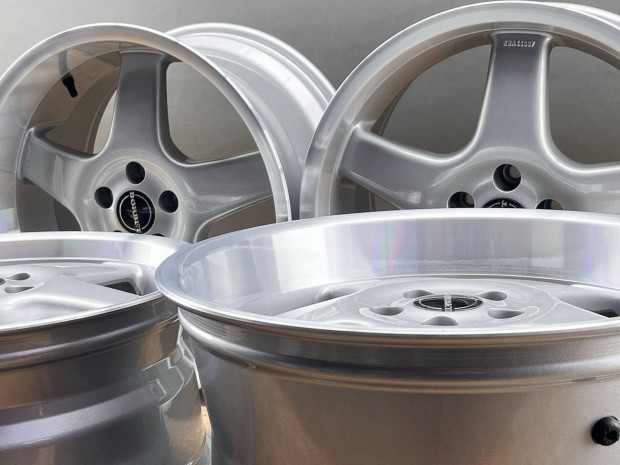 Vadonatúj állapotú Borbet alufelnik 5x100 Volkswagen 8 / 9,5 x 17