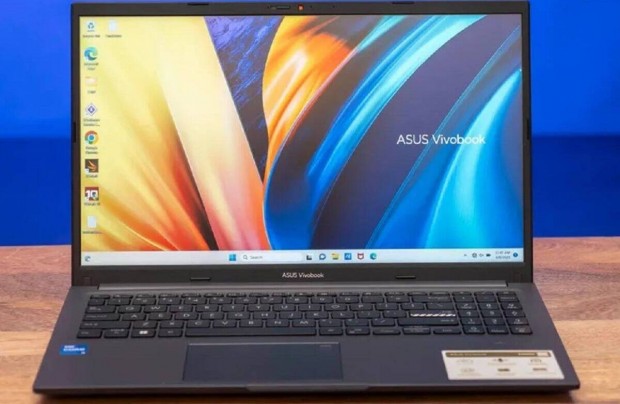 Vadonatj bivalyers Asus laptop, 512GB vagy 1 TB SSD, WIN11, 2v gari