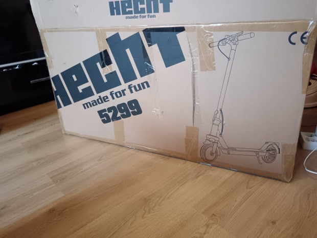 Vadonatj elektromos roller Hecht 5299