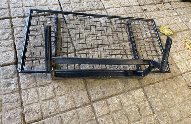 Vadr�cs vadsz�ll�t�-r�cs csomagtart� ker�kp�r sz�ll�t� r�cs