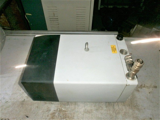 Vkuum szivatty vkuum pumpa Leybold ( 4472)