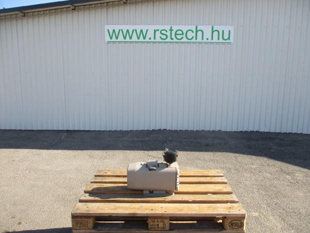 V�kuumpumpa DVP SV 16m3/h v�kuumszivatty� (3022)