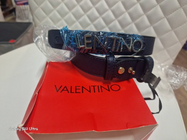 Valentino ni v