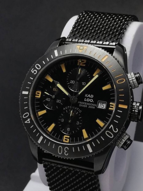 Valjoux 7750 Swiss Automatic Kadloo Professional Diver 200 m