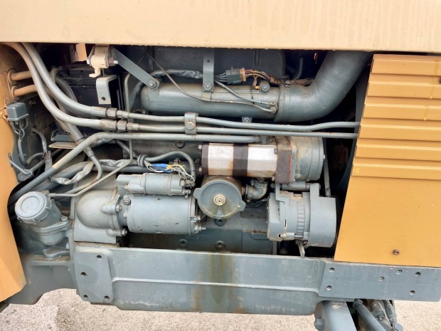 Valmet 502 traktor eladó