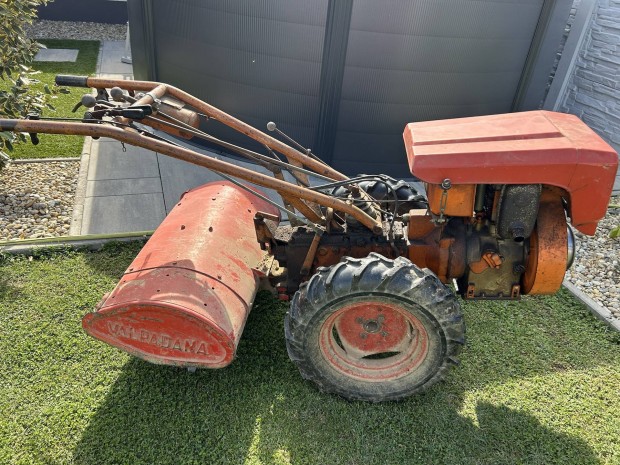 Valpadana Disel kis traktor / Goldoni Tz4k Rba Ferrari bertolini
