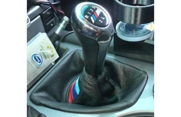 Váltószoknya BMW E90, E60, E36, E39, E46, E34, E80, E82, E87, E88 E30