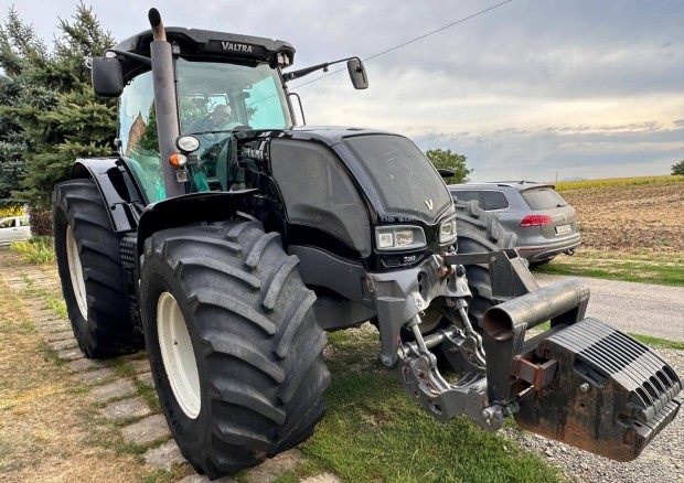 Valtra traktor s352 352hp