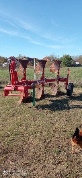 Váltvaforgató eke eladó