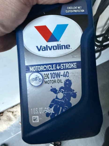 Valvoline 10w40 motorcycle 4 stroke (4 ütemű) 1 U.S. QT. - 946mL olaj