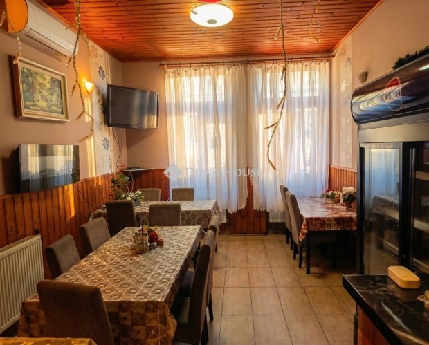 V�mosp�rcs belv�ros�ban Sokoldal�an hasznos�that� ingatlan